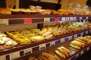 株式会社アンプレシオン 焼き立てパン アンプレシオン 草間本店の写真2