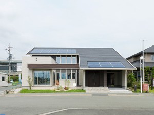 株式会社日本ハウスホールディングス　豊橋営業所の写真1