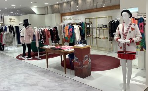 ブルーベルジャパン:アリスアンドオリビア 名古屋高島屋店の写真3