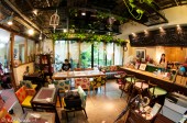 ヒロタカネイル&cafe Averyの写真1