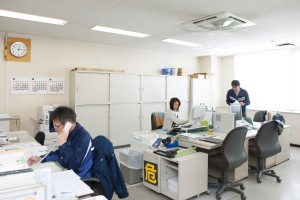 名古屋陸送株式会社の写真1